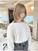 ウルフカット　ダブルカラー　ブリーチ　ベージュ　横浜
