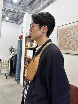 パープル 自由が丘(purple) フェザーパーマ/メンズセンターパート/韓国マッシュ/自由が丘