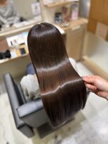 フォルテステラ(FORTE STELLA) うるうるヘアになれるツヤ髪ストレート