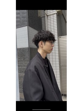 ミリ(milli Produce by ITAKURA) 波巻きパーマ