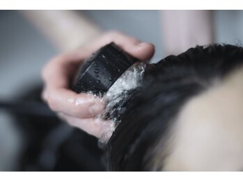 ルミナスビューティーケア(Luminous beauty care)の写真/今だけじゃない。未来の髪まで考える、ダメージケアサロン。