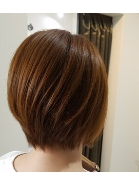 髪こうぼう スタイリッシュボブ♪