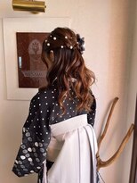 美容室 メザミー MESAMIES&nbsp;20代30代ゆるふわハーフアップ編み込みヘア