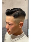 スキンフェードバーバースタイル