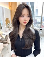 アフロートリノ(AFLOAT Leino) 大人可愛い韓国レイヤーカット くびれヘアフェイスレイヤー