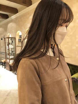 ビュートリアム265(BEAUTRIUM 265) グレージュ ロングレイヤーカット シースルーバング ブラウン