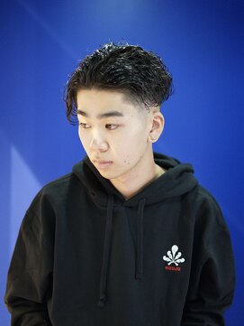 ボブ 金沢(BOB) 10代20代メンズパーマ波巻きパーマフェードスタイルメンズカット