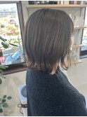 ダブルカラー×グレージュ
