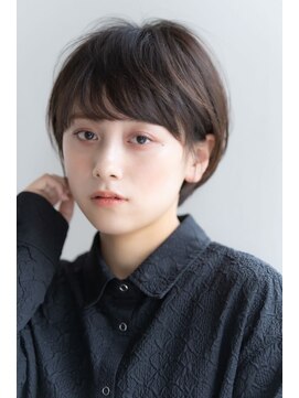 リル 8F 銀座(Rire) 【Rire-リル銀座-】３０代４０代にオススメマッシュショート