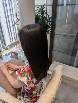 ルピナ(Lupina) カット+アルカリ酸熱トリートメント