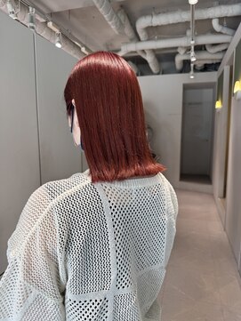 ムーム(Momb) レッドカラー