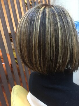 ディーセブン ヘアーリゾート(D seven Hair Resort) ハイライト