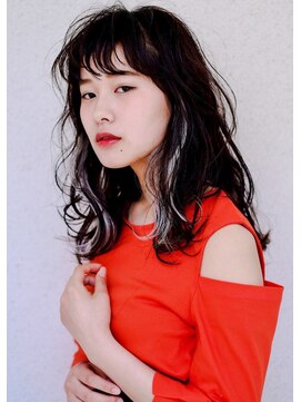 ロジェ(loje) 【LOJE】ジグザグバング。横だけインナーカラーでアクセントを。