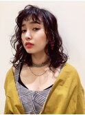 黒髪フラッフィーウェーブ