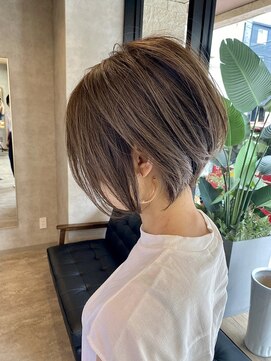 リエンス(RIENS) 【RIENS】グレージュショート×松平達彦