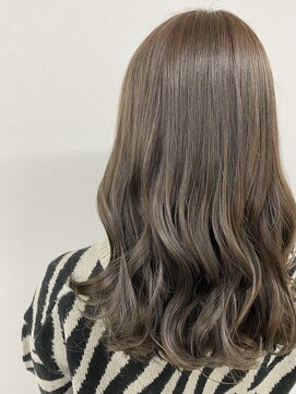 アオアクア バイ グルグル 小岩店(ao akua by GULGUL) 透明感ベージュカラー☆