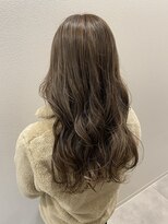 ティノア(Tinoa)&nbsp;ハイライトカラー/ロングカット