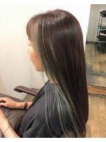 リコモ(Likkle More) インナーカラーロング