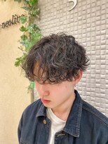 オリーブスバイネオリーブ(Olive's by neolive)&nbsp;波巻きパーマ/マッシュパーマ/束感/波巻き/新宿