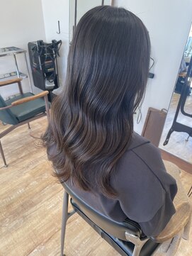 コトカ(Cotoca) 韓国風コテ巻きスタイル