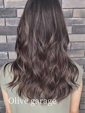 ラヴィ(Lavie) ハイライト×ブリーチ×ダブルカラー×ボブ