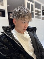 髪屋 紬 メンズ/メンズカット/ツイストパーマ/メッシュ