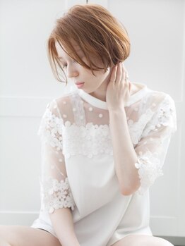 シュエット(Chouette)の写真/ショートで大切なのは"似合わせ"！Chouette独自のこだわりで、どこから見ても美フォルムなスタイルに♪