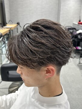 ブラック 渋谷 2nd(BLUCK) フェザーパーマ