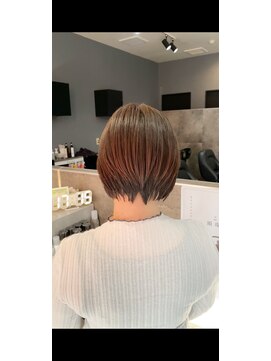 グリッター(GLITTER) ショートボブ