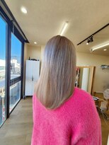 ミラシィ 成田(Mirashy)&nbsp;ハイライトカラーミルクティーベージュレイヤーカット