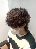 スペインカールスパイキーショートブルーブラックフェザーパーマ