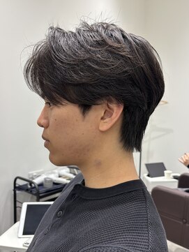 カルム(kalm) センターパートニュアンスパーマ