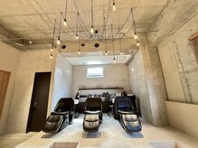 忙しい日常を忘れる贅沢空間。フルフラットシャンプー台で叶える極上の癒し時間[辻堂・湘南]