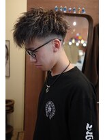 エディ(Edy)&nbsp;スパイキーショート刈り上げスキンフェード外国人風ローライト