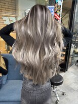 ラフ 難波店(LAFF)&nbsp;バレイヤージュ/シャドウルーツ/ハイライト/レイヤーカット