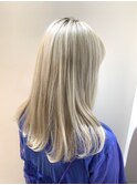 プラチナブロンド