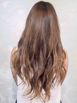 フェリシータ 総持寺店(felicita) アッシュベージュの3Dカラー@フォアード＆リバースMIX巻