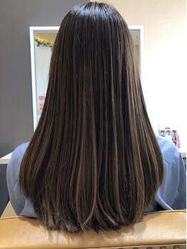 ヘアーアンドビューティーショップ エボルティー(hair&beauty shop EvoLuty)の写真/諦めていた髪の悩みを解消☆くせ毛、まとまり、手触り…どんな悩みも自然に整えられたスタイルに