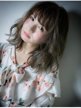 カバーヘア ブリス 川口(COVER HAIR bliss) 抜け感♪無造作カールの小顔セミディw川口20代30代40代