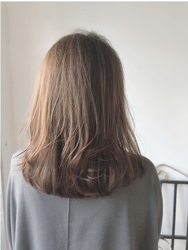 アルジャーノンリトリート(ALGERNON retreat) ふんわりセミロング