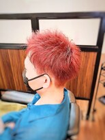 カルム 西日暮里(Calme) 赤髪×刈り上げツーブロックショート<理容室>[日暮里/メンズ]
