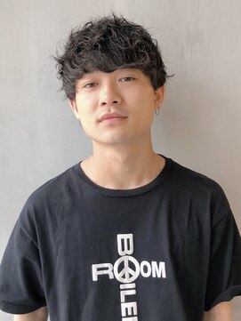 フランクスバーバーリザーブ 人形町店(FRANK’S BARBER RESERVE) マッシュ無造作パーマ y