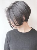 【モリオ原宿】黒髪ショートボブ　前下がり　前髪なし　耳かけ