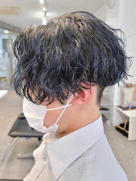 フィフス 原宿(fifth) 無造作ツイストスパイラルパーマツーブロックセンターパート