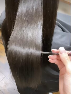 ルフレ 新宿本店2nd(Reflet) ヴァリジョアトリートメント