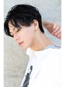 ディフィー(Defi) ナチュラルセンターパート【大阪　京橋】