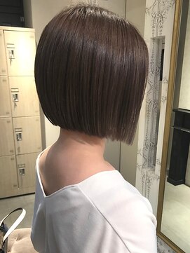 ジアン バイ ミルボン 西宮ガーデンズプラス(GIEN by milbon) 前下がりボブ/ストレート/モカブラウン/濱田 実果