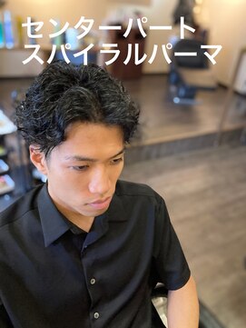 クラッキ ヘアークリエイション(CRAQUE hair creation) センターパート×スパイラルパーマ×ツーブロック