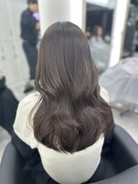 アルドーレ(Ardore)&nbsp;透明感のあるアッシュベージュカラー☆