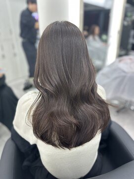 アルドーレ(Ardore) 透明感のあるアッシュベージュカラー☆